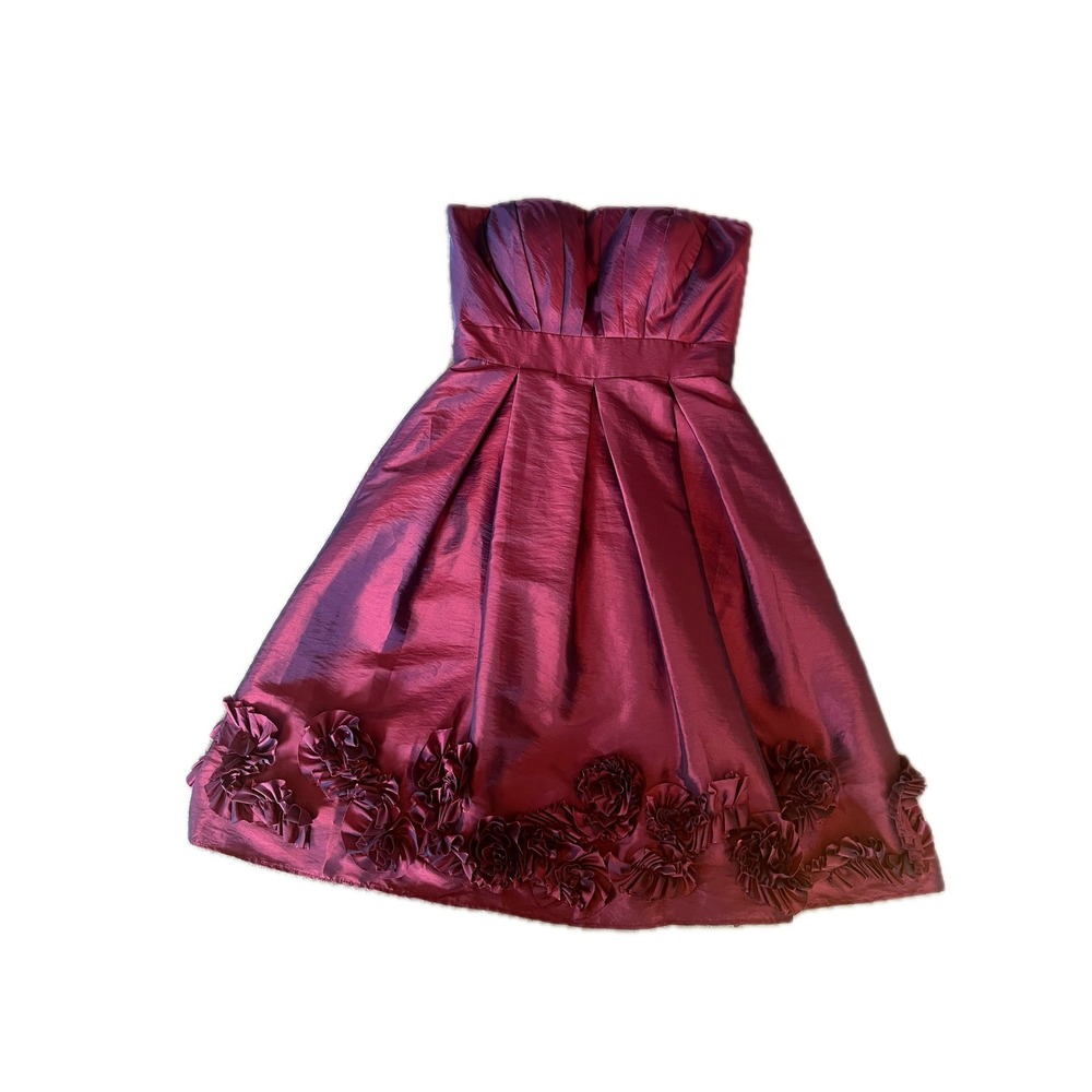 Vintage B2 Strapless Party Dress Fit and Flare Rose Detail Burgundy Size 6
